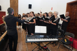 Coro Oficial de la Universidad de Málaga. Homenaje al personal que cumple 25 años de servicio en la UMA o jubilado. Paraninfo. Junio 2016