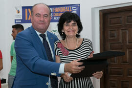 Tecla Lumbreras y Manuel Jesús Barón. Cena de gala con motivo del Campeonato Europeo Universitario de Balonmano. Antequera. Julio de 2017