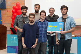 Alumnos en la entrega de premios y clausura de las Puertas Abiertas de la Universidad de Málaga. Facultad de Ciencias de la Comunicación. Abril de 2014