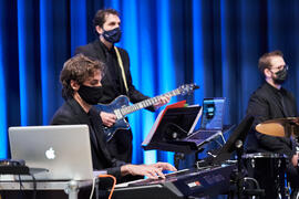 Pianista. Concierto de Bandas Sonoras de la 31 edición de Fancine de la Universidad de Málaga. Auditorio de la Escuela Técnica de Ingeniería de Telecomunicaciones e Informática. Noviembre de 2021