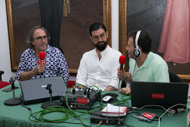 Manu Sánchez y Selu García Cossío en el programa AxarquíaPlus Radio . Curso "30 años de Carnaval de Cádiz, máximo exponente del humor crítico" . Cursos de Verano de la Universidad de Málaga. Vélez-Málaga. Julio de 2019
