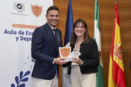 Entrega del Premio del Aula de Economía y Deporte de la Universidad de Málaga a Joaquín Sánchez. Edificio del Rectorado. Febrero de 2024