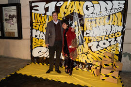 Ernesto Pimentel y Tecla Lumbreras en photocall. Inauguración de la 31ª edición de Fancine de la Universidad de Málaga. Cine Albéniz. Noviembre de 2021