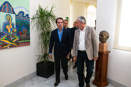 Momentos previos al Encuentro con José María Aznar. Cursos de Verano de la Universidad de Málaga. Edificio del Rectorado. Julio de 2018