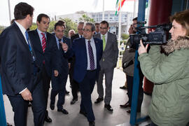 Visita de José Antonio Nieto, Secretario de Estado de Seguridad, a Aeorum. Edificio de Institutos Universitarios. Febrero de 2017