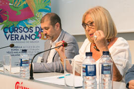 Intervención de Adelaida de la Calle en la mesa redonda "Economía Circular en la Industria". Curso "Principios de la Economía Circular". Cursos de Verano de la Universidad de Málaga. Málaga. Julio de 2018