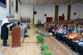 Investidura como Doctor "Honoris Causa" de Antonio Soler por la Facultad de Filosofía y Letras de la Universidad de Málaga. Paraninfo. Junio de 2016