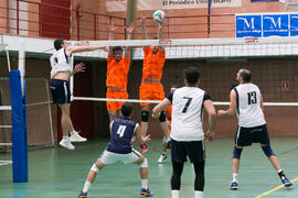 Partido masculino Universidad de Málaga - Universidad de Vigo. Campeonato de España Universitario de Voleibol. Complejo Polideportivo Universitario. Abril de 2018
