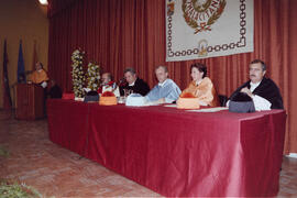 Investidura como Doctor "Honoris Causa" de D. Victorio Valle Sánchez por la Universidad de Málaga. Paraninfo. Enero de 1998