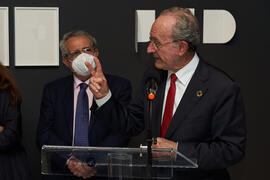 Francisco de la Torre. Inauguración de la exposición "Why not Korea?". Edificio del Rectorado de la Universidad de Málaga. Enero de 2022