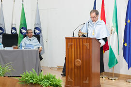 Investidura como Doctor "Honoris Causa" de Antonio Soler por la Facultad de Filosofía y Letras de la Universidad de Málaga. Paraninfo. Junio de 2016
