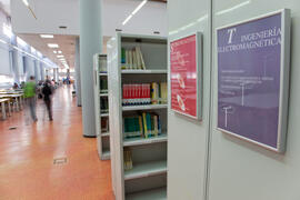 Biblioteca de Informática y Telecomunicaciones. Campus de Teatinos. Abril de 2013