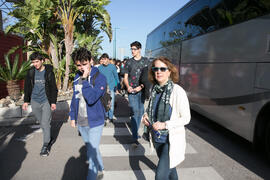 Llegada de estudiantes a las Jornadas de Puertas Abiertas de la Universidad de Málaga. Complejo Polideportivo Universitario. Abril de 2018