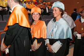 Beatriz Lacomba Arias y María Jesús Martínez Silvente momentos previos a la Apertura del Curso Académico 2016/2017 de la Universidad de Málaga. Salón de actos de la Escuela de Ingenierías Industriales. Septiembre de 2016