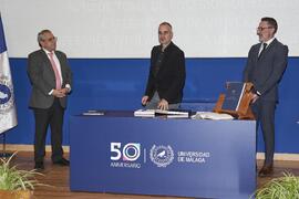 Toma de posesión de Francisco Javier Castellano Pulido como profesor titular del Área de Proyectos Arquitectónicos de la Universidad de Málaga. Toma de posesión de nuevos catedráticos y profesores titulares de la Universidad de Málaga. Paraninfo. Noviembre de 2023