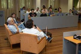 Mesa redonda: «Democracia, el gobierno de la persuasión: relatos, opiniones, espectáculo». Curso "La verdad de las mentiras". Cursos de Verano de la Universidad de Málaga. Málaga. Julio de 2019