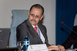 Javier Sampedro Molinuevo. Panel de expertos del 4º Congreso Internacional de Actividad Físico-Deportiva para Mayores. Escuela Técnica Superior de Ingeniería Informática y Telecomunicaciones. Marzo de 2011