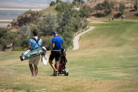 Jugadores en el campo. Campeonato Europeo de Golf Universitario. Antequera. Junio de 2019