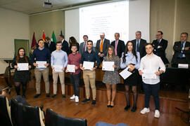 Entrega de diplomas a los mejores expedientes. III Encuentro "10Graduadxs10". Facultad de Ciencias Económicas y Empresariales. Noviembre de 2019