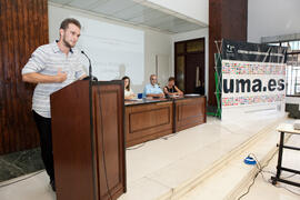Intervención del alumno Jonas Hofstetter. Graduación de los alumnos del CIE de la Universidad de Málaga. Centro Internacional de Español. Septiembre de 2014