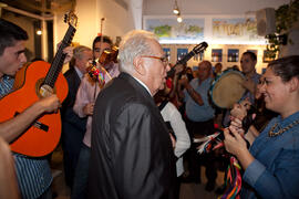 Fiesta posterior a la entrega de la Medalla de la Ciudad y del título de Hijo Predilecto a Eugenio Chicano. Ayuntamiento de Málaga. Octubre de 2014