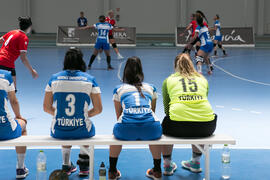 Partido Universidad Ovidius - Universidad de Akdeniz. Categoría femenina. Campeonato Europeo Universitario de Balonmano. Antequera. Julio de 2017