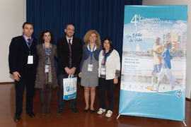 Foto de grupo. 4º Congreso Internacional de Actividad Físico-Deportiva para Mayores. Escuela Técnica Superior de Ingeniería Informática y Telecomunicaciones. Marzo de 2011