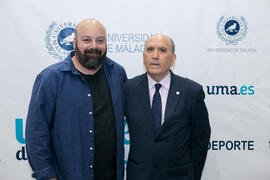 Retrato previo a la Gala del Deporte Universitario 2018. Escuela Técnica Superior de Ingeniería de Telecomunicaciones. Junio de 2018