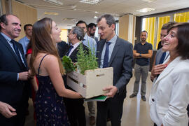 Visita de Pedro Duque, ministro de Ciencia, Innovación y Universidades, al edificio The Green Ray. Campus de Teatinos. Junio de 2018