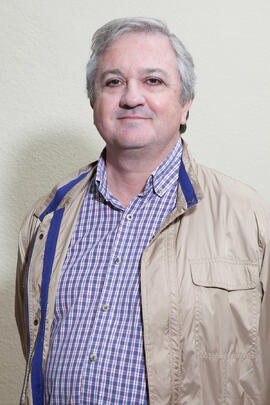 José Pedro de la Cruz Cortés. Personal e instalaciones del Departamento de Farmacología. Facultad de Medicina. Noviembre de 2015