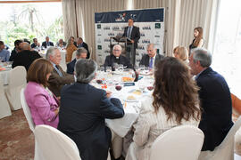 Intervención de Pedro Adolfo Ramírez. Entrega de becas Alumni-UMA a alumnos pertenecientes a la Hermandad de Estudiantes. Hotel AC Málaga Palacio. Mayo de 2015