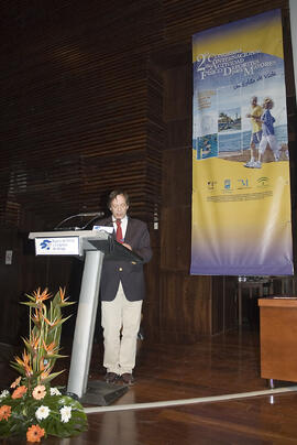 Ponencia de José Oliveira. Panel de Expertos. 2º Congreso Internacional de Actividad Físico-Deportiva para Mayores de la Universidad de Málaga. Palacio de Ferias y Congresos de Málaga. Marzo de 2007