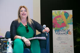 Flor de Torres. Ponencia de Mabel Lozano, "Trata de mujeres con fines de explotación sexual". Curso "Mujeres frente a la violencia". Cursos de verano 2018 de la Universidad de Málaga. Marbella. Julio de 2018