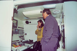 Visita del rector de la Universidad de Málaga al Salón Internacional del Estudiante. Córdoba. Abril de 1994