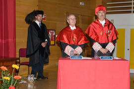 Investidura como Doctor "Honoris Causa" de D. Juan Antonio Carrillo Salcedo por la Universidad de Málaga. Salón de Actos de la Facultad de Derecho. Octubre de 2007