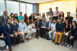 Alumnos con el ministro Pedro Duque en su visita al edificio The Green Ray. Campus de Teatinos. Junio de 2018