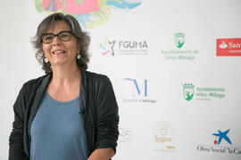 María Linarejos Cruz en photocall. Curso "Patrimonio y Turismo Cultural". Cursos de Verano de la Universidad de Málaga. Vélez Málaga. Julio de 2018
