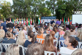 Bienvenida a los alumnos de intercambio internacional y estudiantes del centro Internacional de Español. Jardín Botánico.  Abril de 2014
