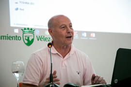 Juan Antonio Corbalán. Curso "El aceite de oliva, salud, cultura y riqueza de los pueblos mediterráneos". Cursos de Verano de la Universidad de Málaga. Vélez Málaga. Julio de 2018