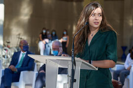 Discurso de la alumna Dina Akrouh. Homenaje a los sanitarios en la Facultad de Medicina de la Universidad de Málaga. Campus de Teatinos. Octubre de 2021