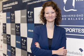 Julia Warnberg. 6º Congreso Internacional de Actividad Física Deportiva para Mayores. Escuela Técnica Superior de Ingeniería de Telecomunicaciones y de Informática. Marzo de 2015