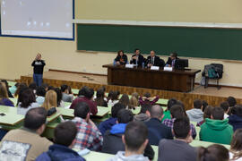 Jornada inaugural 'Tu valor 10. Un profesional de futuro'. Facultad de Ciencias Económicas y Empresariales. Abril 2015