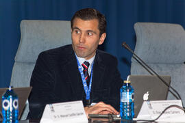 Elvis Álvarez Carrero. Panel de expertos del 4º Congreso Internacional de Actividad Físico-Deportiva para Mayores. Escuela Técnica Superior de Ingeniería Informática y Telecomunicaciones. Marzo de 2011