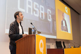 Esaú Acosta Pérez. Presentación del proyecto "Casa G". V Foro Arquia/Próxima 2016: Futuro Imperfecto. Paraninfo. Octubre de 2016