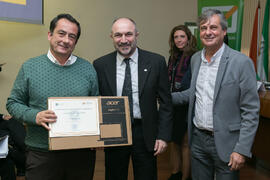 Entrega de premios de la X Olimpiada de Economía. XI Jornadas Andaluzas de Enseñanza de Economía. Facultad de Ciencias Económicas y Empresariales. Febrero de 2018