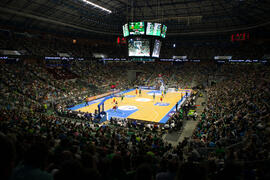 Partido del Unicaja Baloncesto homenaje a la Facultad de Económicas en su 50 Aniversario. Palacio de Deportes José María Martín Carpena. Mayo de 2015
