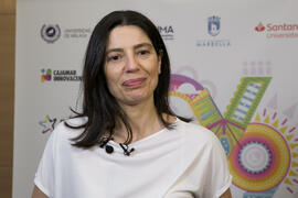 Elena Neira. Curso "Las series televisivas: anatomía de un monstruo". Cursos de verano 2019 de la Universidad de Málaga. Marbella. Julio de 2019