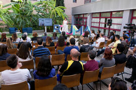 "Dialogando" con Clara Jiménez. Facultad de Ciencias de la Comunicación. Mayo de 2019