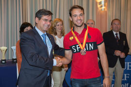 Entrega de medalla. Campeonato de España Universitario de Golf. Antequera. Abril de 2017