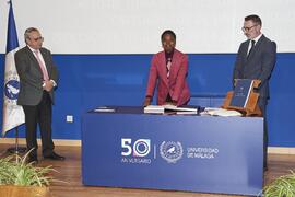 Toma de posesión de Andrea Oliveira Dos Santos como profesora titular del Área de Comunicación Audiovisual y Publicidad de la Universidad de Málaga. Toma de posesión de nuevos catedráticos y profesores titulares de la Universidad de Málaga. Paraninfo. Noviembre de 2023